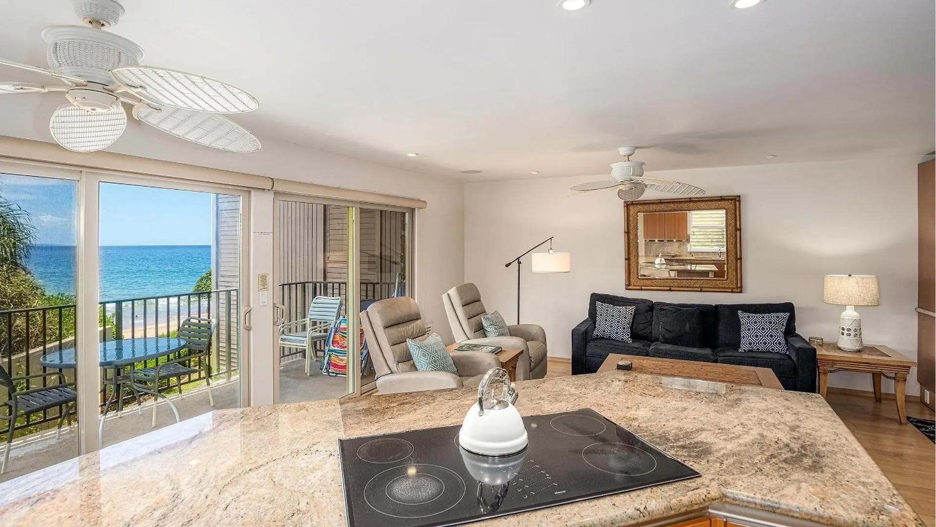 Villa Hale Hui Kai 208 à Wailea  Hébergement de vacances